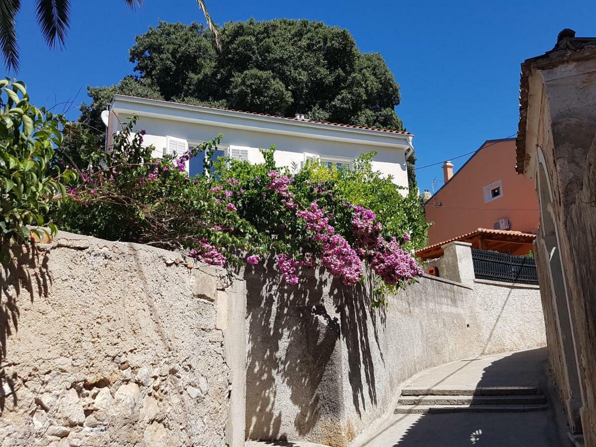 Apartman Pia Mali Losinj Exterior photo